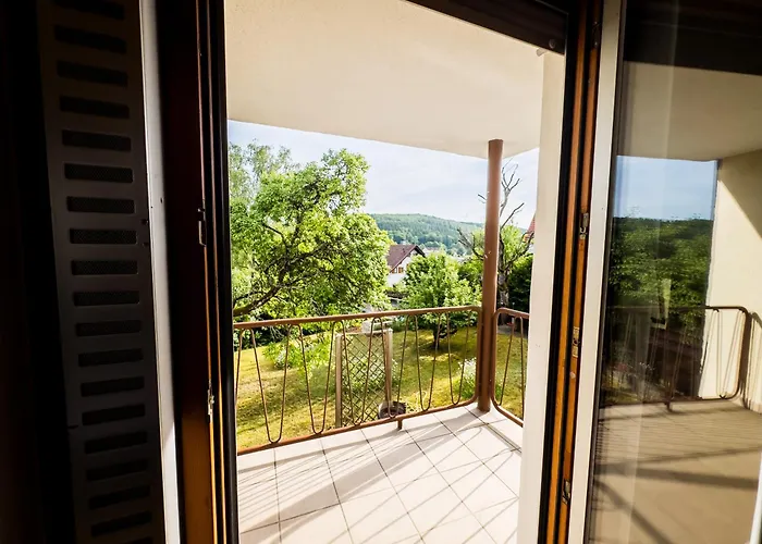 Апартаменты Sunroom 2 Bed West Town B17 *